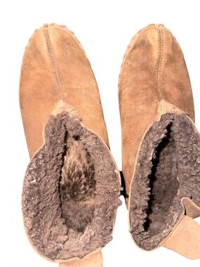 L.L. Bean WICKED Brown Suede Shearling-Lined Moccasin Slippers